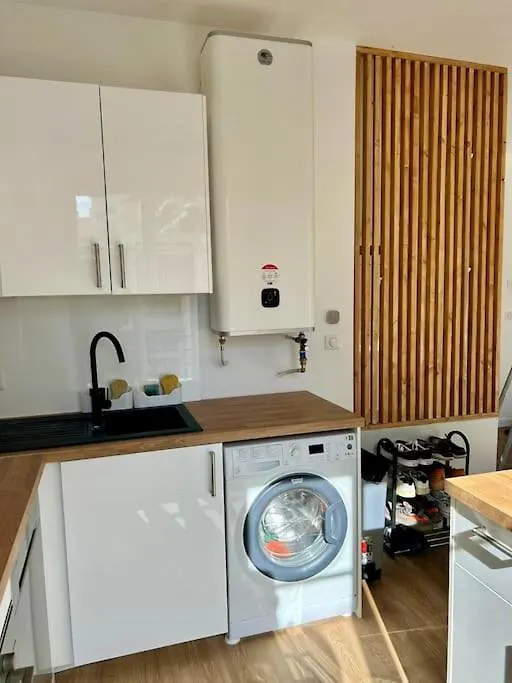 City Center - Magnificent 1-Bedroom Apartment - Cozy - Wifi